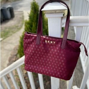 DKNY Maroon Printed Sig Softside Range Leather Handheld Bag